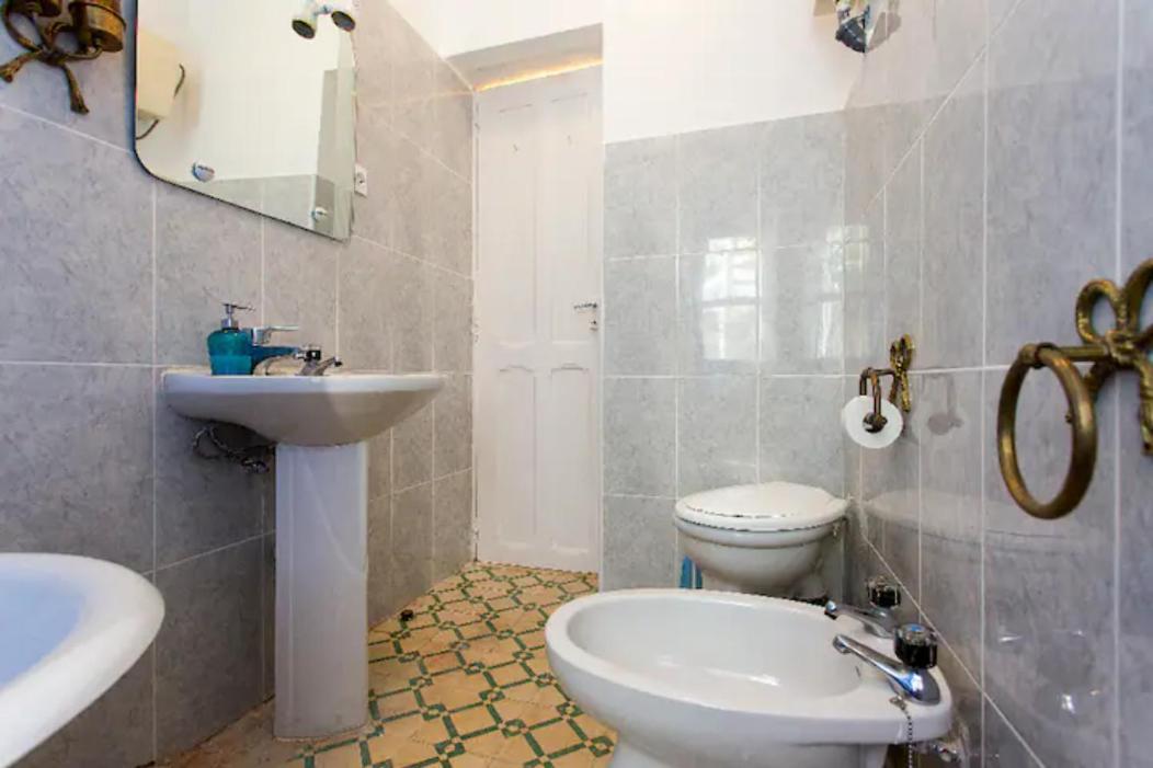 Private Room B Lisboa Extérieur photo